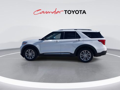 Used 2024 Ford Explorer Limited image 5