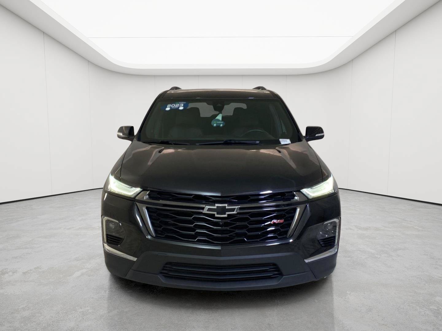 Certified 2023 Chevrolet Traverse RS FWD image 2