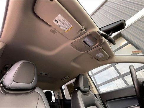 Used 2022 Chevrolet Colorado Z71 image 22