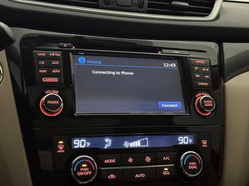 Used 2016 Nissan Rogue SL w/ SL Premium Package image 35