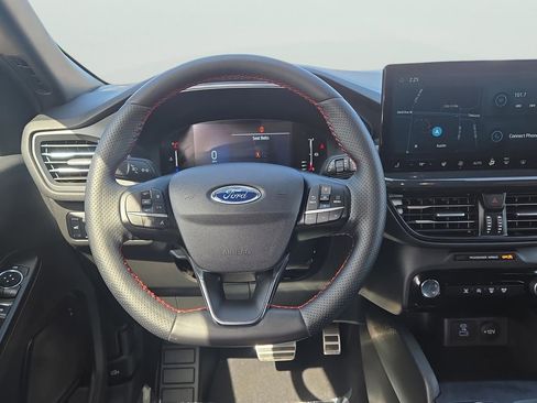 Certified 2023 Ford Escape ST-Line w/ Tech Pack #1 image 19