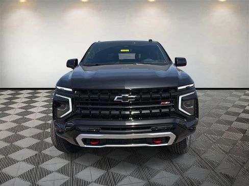 New 2026 Chevrolet Suburban Z71 w/ Z71 Off-Road Package AWD/4WD image 2