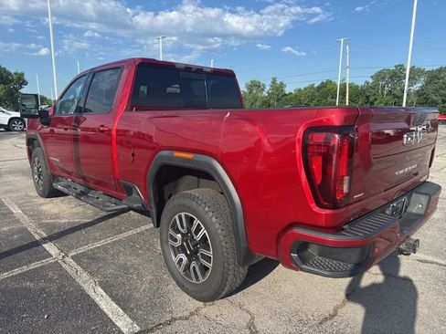 Used 2022 GMC Sierra 2500 AT4 w/ AT4 Preferred Package AWD/4WD image 4