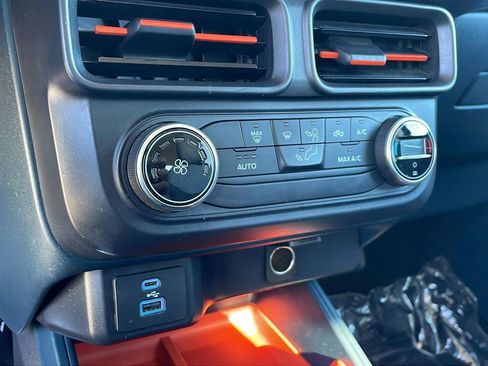 Used 2022 Ford Maverick XLT image 28