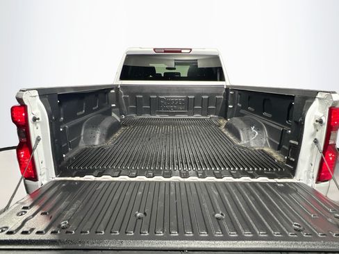 Used 2025 Chevrolet Silverado 2500 LT w/ Convenience Package AWD/4WD image 33
