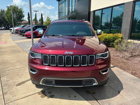 Used 2019 Jeep Grand Cherokee Limited w/ Luxury Group II AWD/4WD image 11