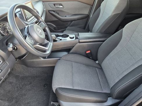Used 2023 Nissan Rogue SV AWD/4WD image 12