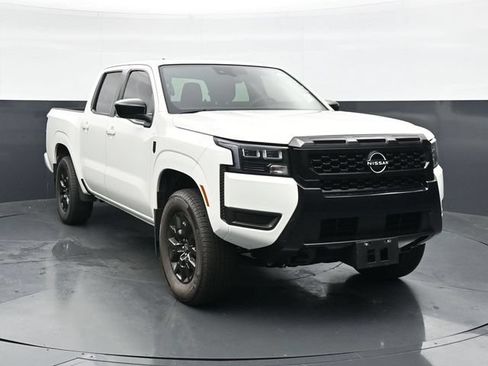 Used 2026 Nissan Frontier SV w/ SV Convenience Package AWD/4WD image 4