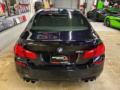 Used 2016 BMW M5 RWD image 11