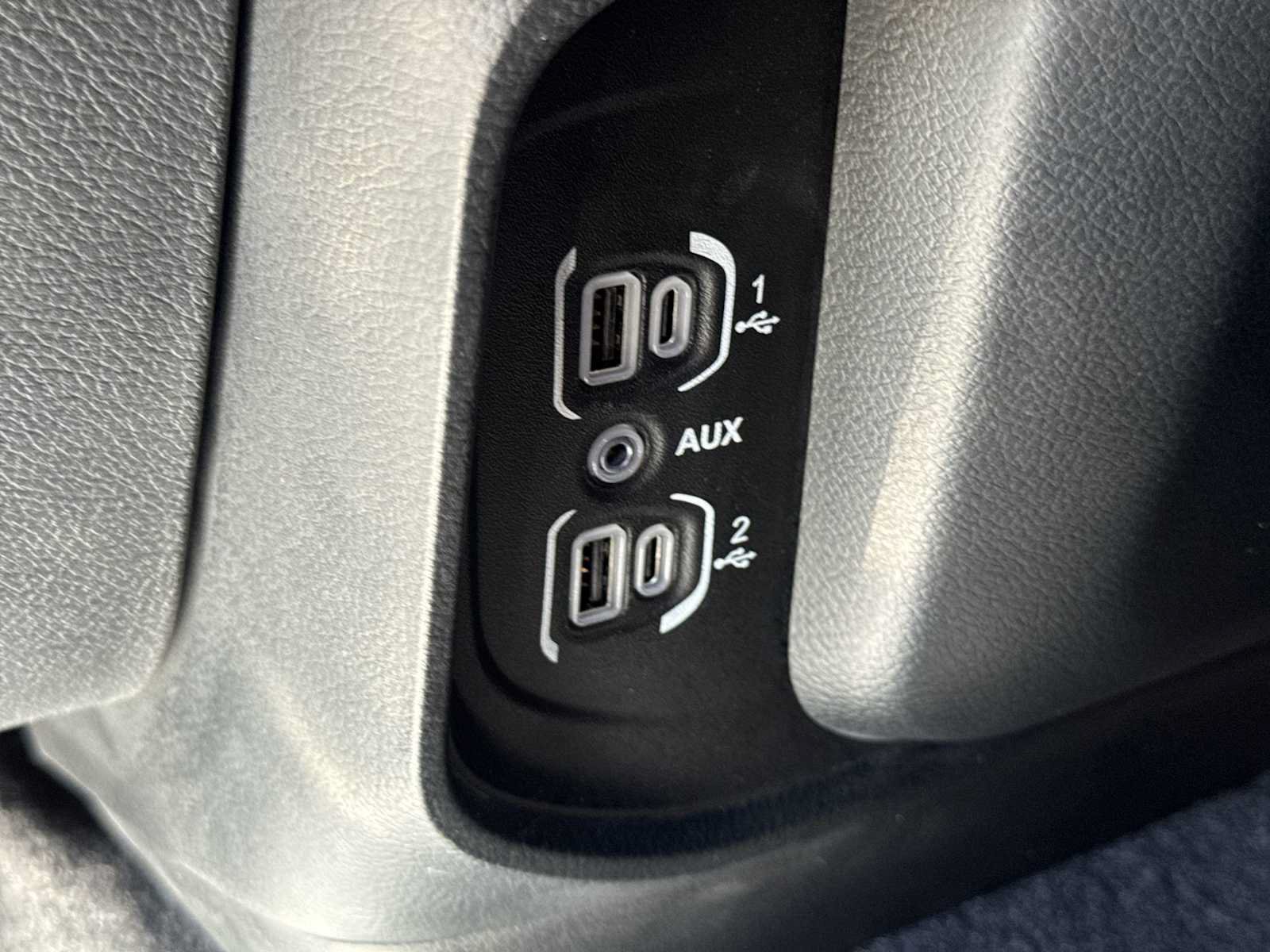 Used 2025 RAM 1500 Big Horn RWD image 14