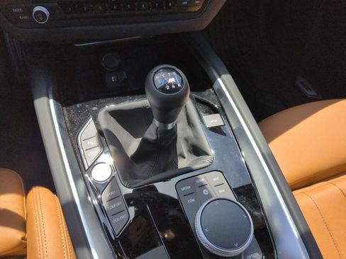 Certified 2025 BMW Z4 M40i w/ Edition RWD image 12