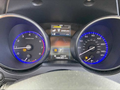 Used 2017 Subaru Outback 2.5i Premium image 25