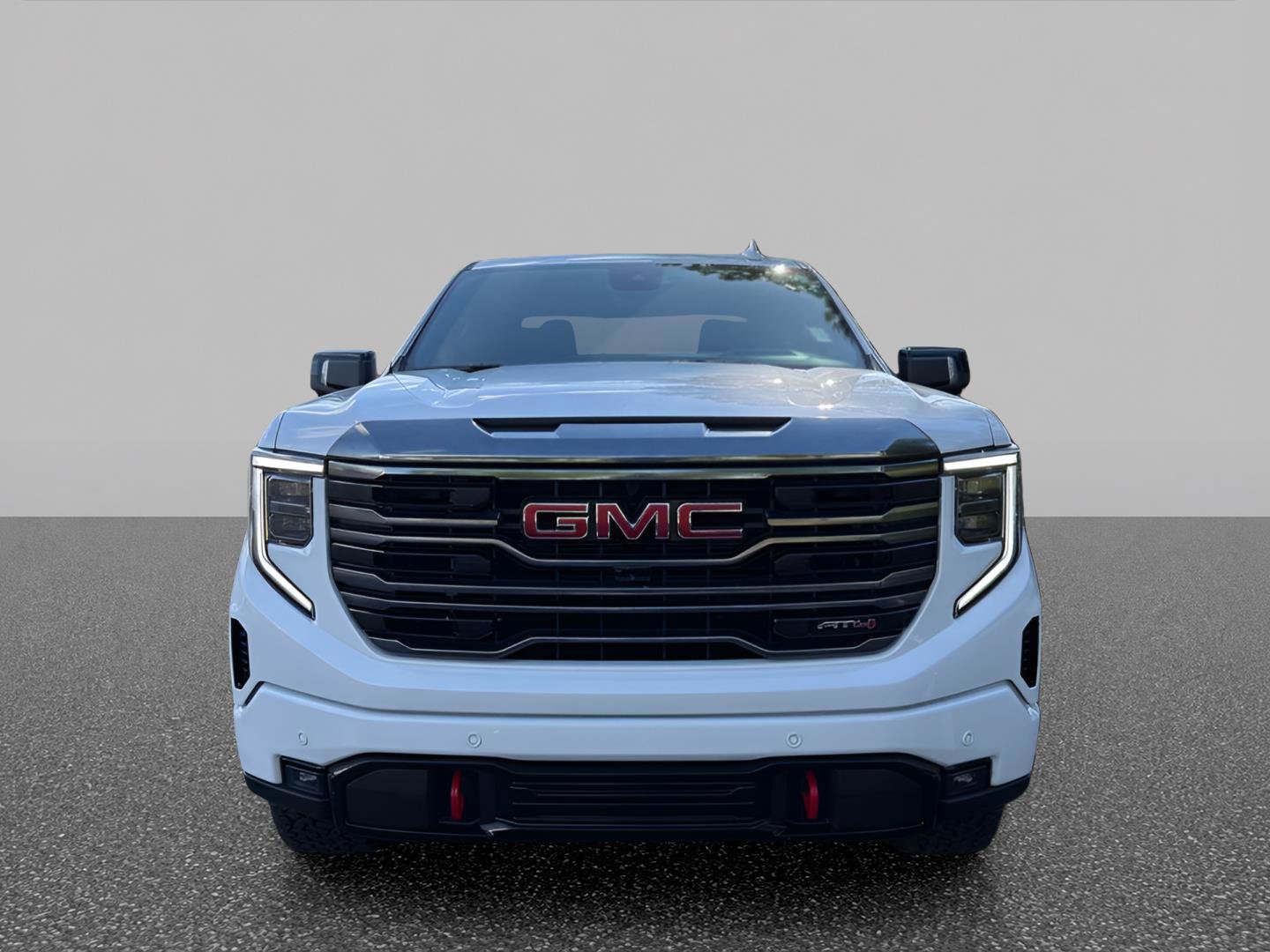 Certified 2022 GMC Sierra 1500 AT4 w/ AT4 Premium Package AWD/4WD image 2