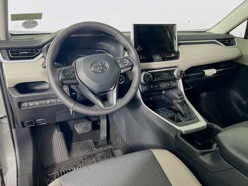 New 2025 Toyota RAV4 XLE image 7