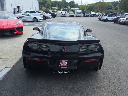 Used 2016 Chevrolet Corvette Z06 RWD image 3