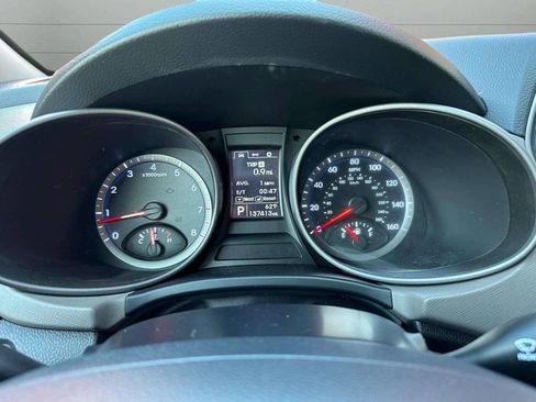 Used 2016 Hyundai Santa Fe Sport image 16