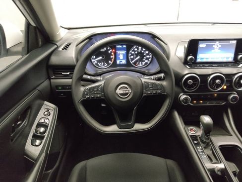 Used 2024 Nissan Sentra S FWD image 22