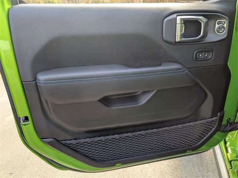 New 2025 Jeep Wrangler Unlimited Rubicon 4xe w/ Safety Group image 10