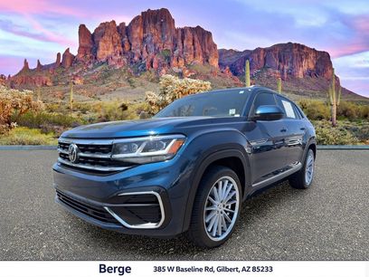 Used 2021 Volkswagen Atlas Cross Sport SE w/ Panoramic Sunroof Package