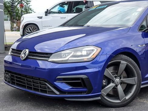 Used 2018 Volkswagen Golf R 4-Door AWD/4WD image 3