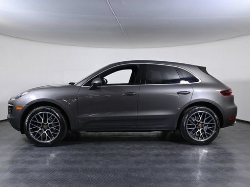 Certified 2018 Porsche Macan S AWD/4WD image 2