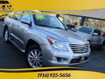 Used 2008 Lexus LX 570 4WD w/ Technology Pkg