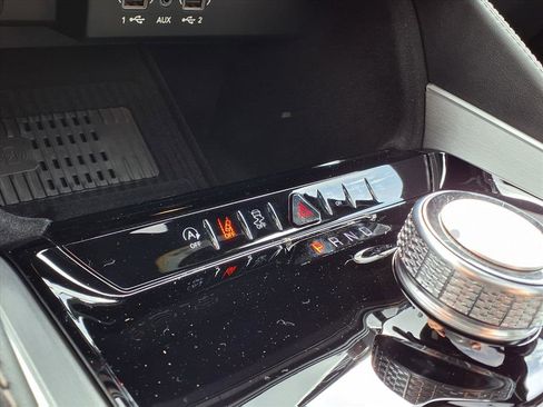 New 2026 Jeep Grand Wagoneer L 2WD image 14