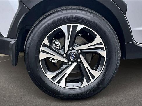 Used 2024 Subaru Crosstrek 2.0i Premium w/ Crosstrek Mirror Package image 37