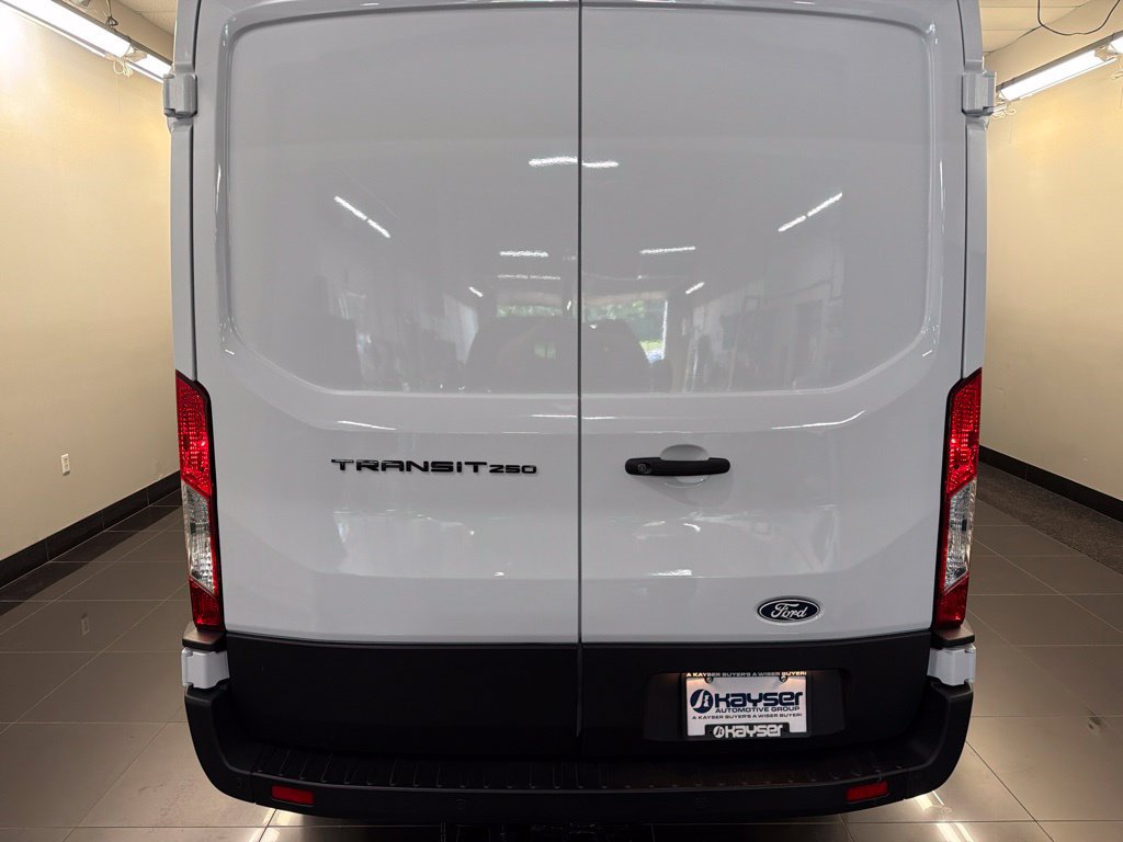 Used 2026 Ford Transit 250 148 Medium Roof w/ Load Area Protection Package RWD image 5