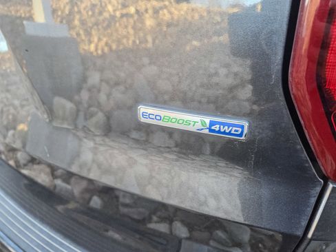 Used 2018 Ford Explorer Sport w/ Equipment Group 401A image 14