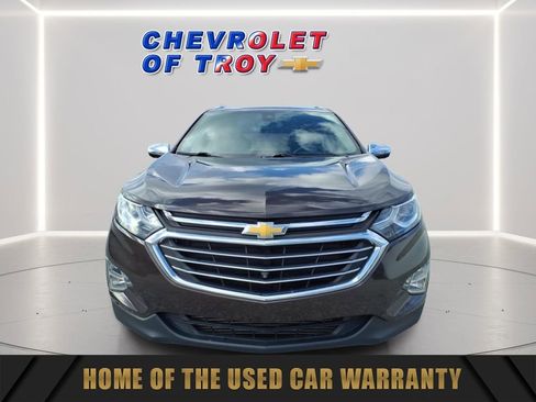 Used 2020 Chevrolet Equinox Premier FWD image 2