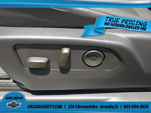 Used 2024 Chevrolet Silverado 2500 LTZ AWD/4WD image 20