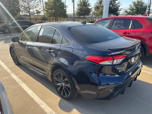 Used 2023 Toyota Corolla SE FWD image 4