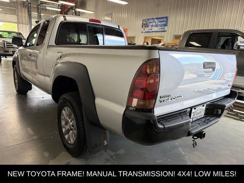 Used 2005 Toyota Tacoma 4x4 Access Cab image 5