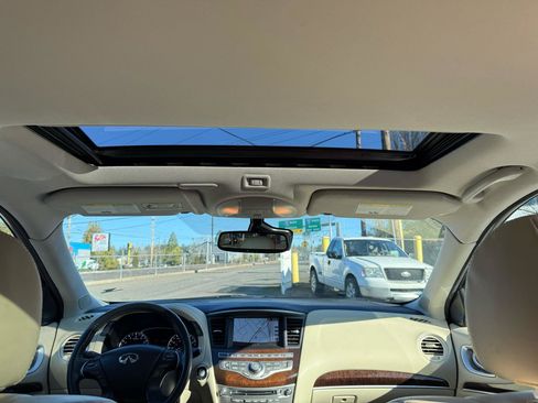 Used 2019 INFINITI QX60 Luxe w/ Sensory Package image 28