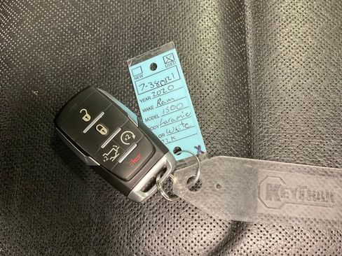 Used 2020 RAM 1500 Laramie image 27