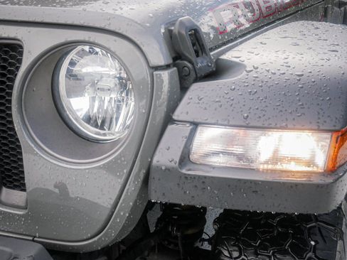 Used 2022 Jeep Wrangler Rubicon AWD/4WD image 6