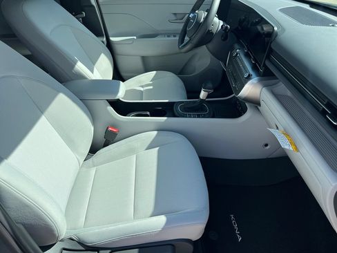 Certified 2026 Hyundai Kona SEL Sport FWD image 7