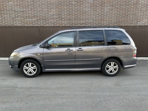 Used 2006 MAZDA MPV LX w/ LX Plus Pkg image 5