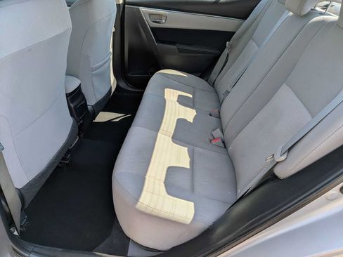 Used 2014 Toyota Corolla LE FWD image 16