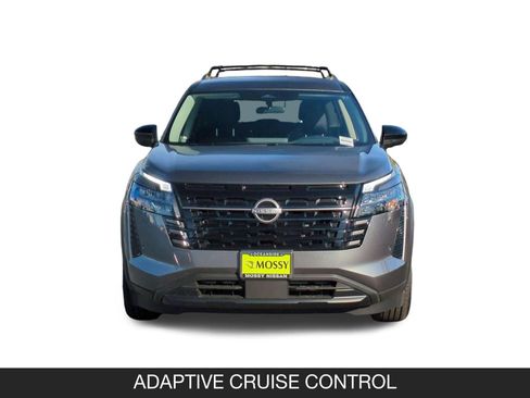 New 2026 Nissan Pathfinder SV image 4