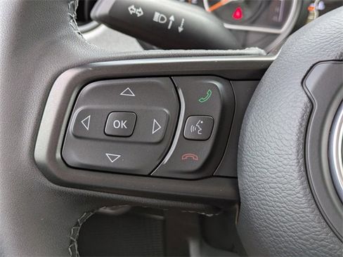 New 2025 Jeep Gladiator Sport image 25