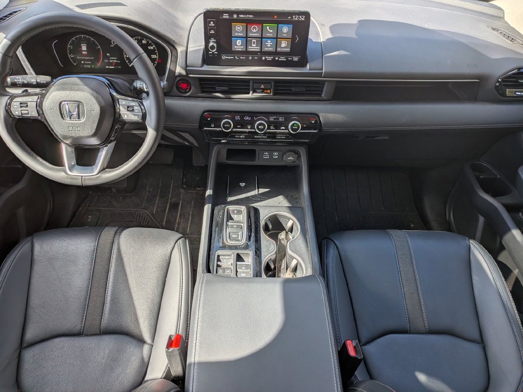 Used 2025 Honda Pilot Touring image 27
