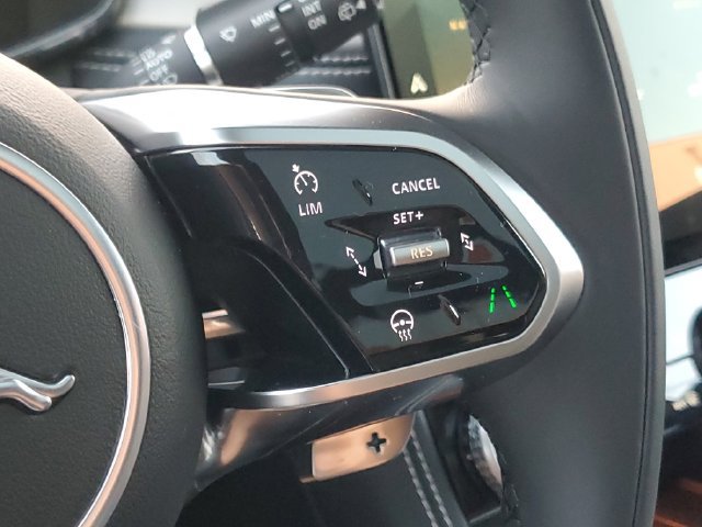 New 2026 Jaguar F-PACE R-Dynamic S AWD/4WD image 31