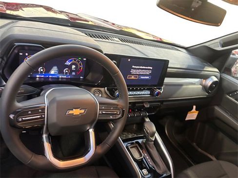 New 2026 Chevrolet Colorado LT image 10