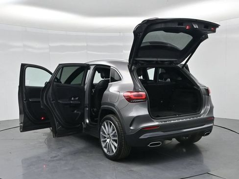 Used 2022 Mercedes-Benz GLA 250 4MATIC image 40