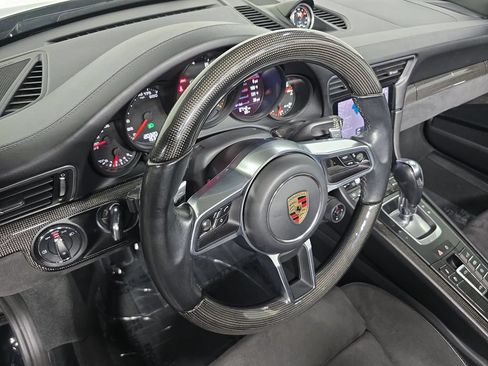 Certified 2019 Porsche 911 Targa 4 GTS AWD/4WD image 4