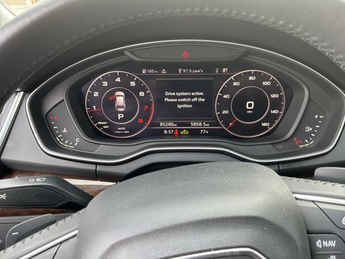 Used 2019 Audi Q5 2.0T Premium Plus w/ Premium Plus Package AWD/4WD image 23