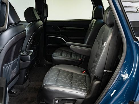 Used 2024 Kia Telluride SX Prestige X-Line image 35