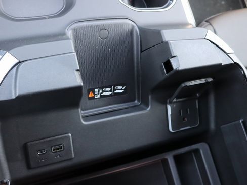 New 2025 Chevrolet Silverado 1500 High Country w/ High Country Premium Package image 15